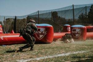 Tactiques simples pour débuter en scénario paintball