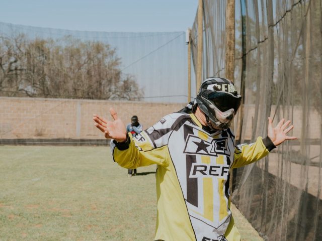 Choisir un terrain de paintball famille et débutants